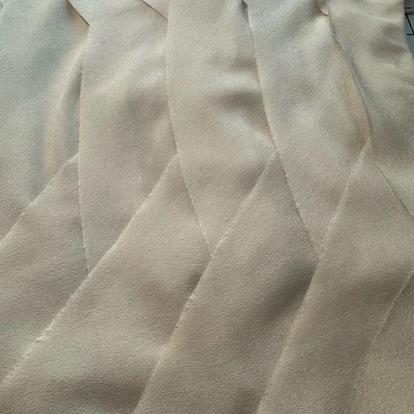 Forever 21 Cream Layered Top - Picture 3 of 6